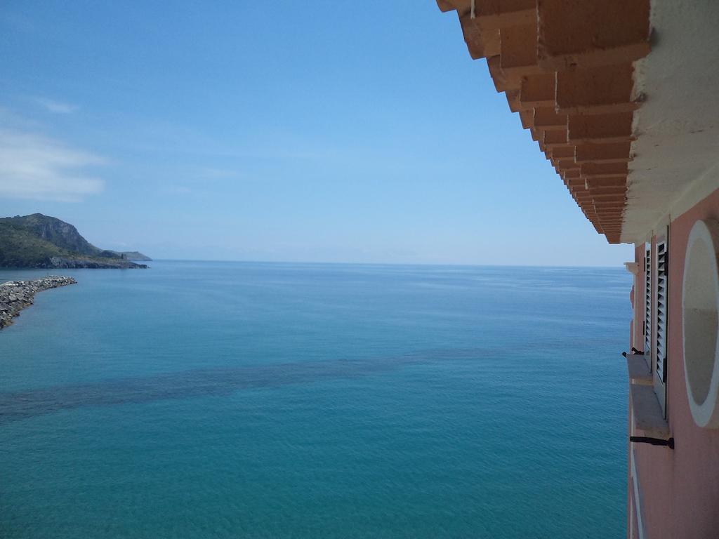 Albergo Tirreno Марина-ді-Камерота Номер фото